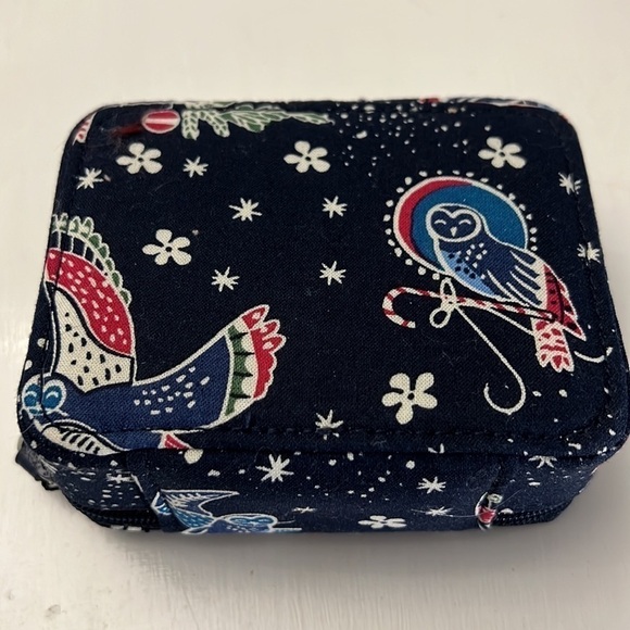 Vera Bradley Holiday Owls travel Pill Holder NWOT - Picture 3 of 7